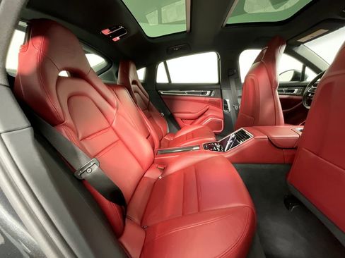 Used 2023 Porsche Panamera 4 AWD/4WD image 23