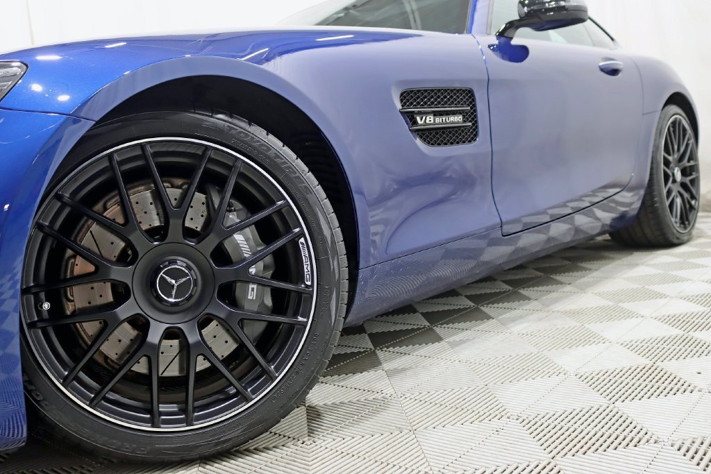 Used 2019 Mercedes-Benz AMG GT Coupe image 4