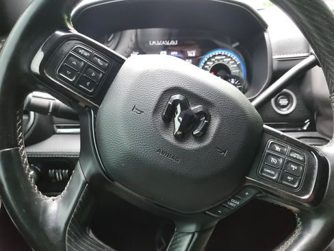 Used 2022 RAM 2500 Limited AWD/4WD image 32