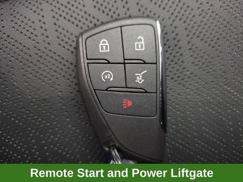 Used 2025 Chevrolet Equinox LT w/ Convenience Package II AWD/4WD image 59