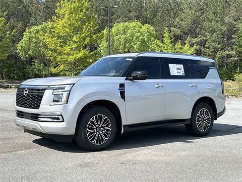 New 2025 Nissan Armada SL w/ Captain's Chari Seat Package image 3