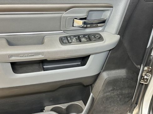 Used 2017 RAM 1500 Big Horn AWD/4WD image 24