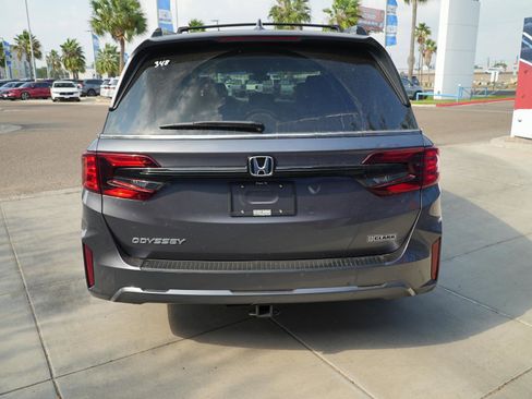 New 2026 Honda Odyssey EX-L image 6