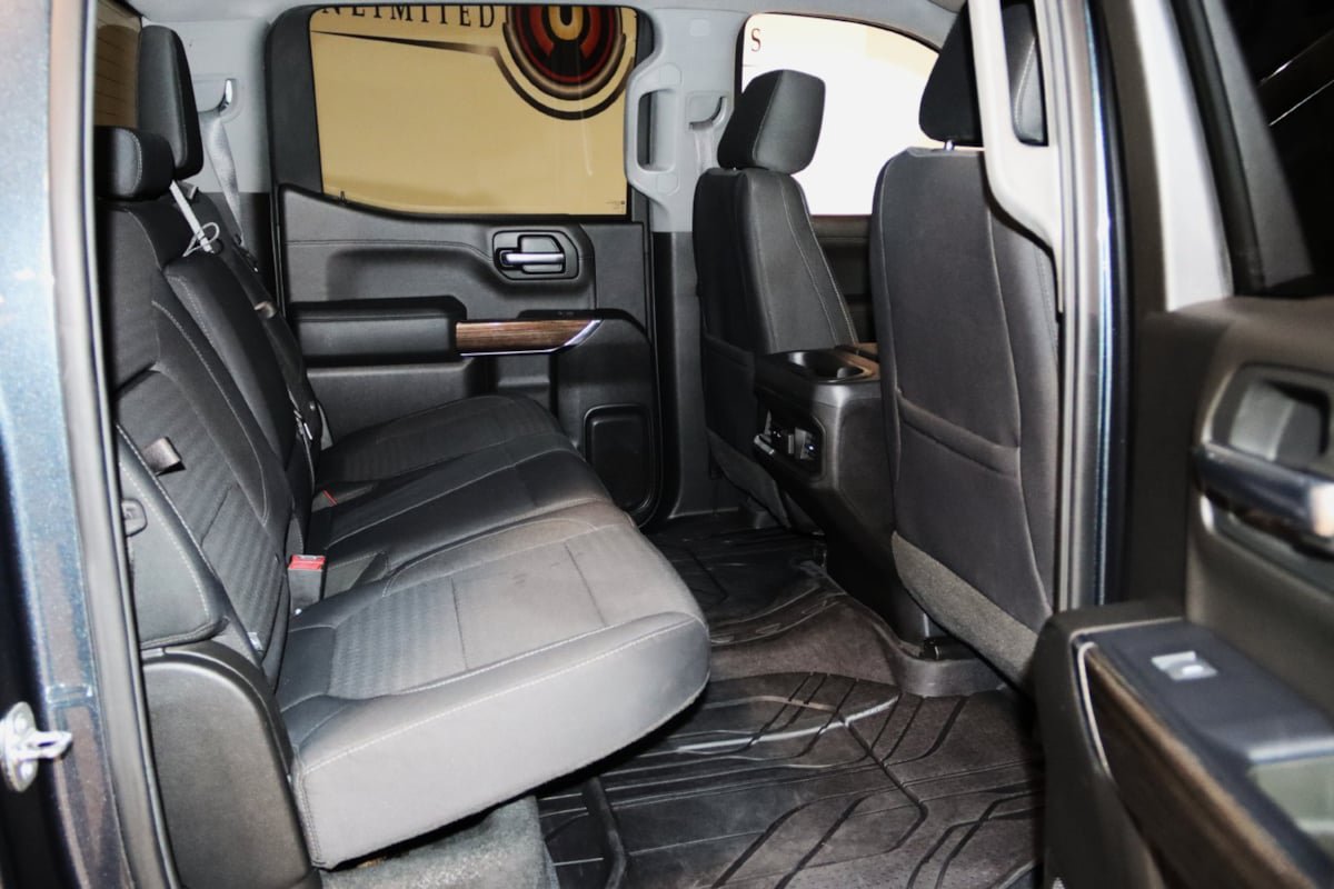 Used 2019 Chevrolet Silverado 1500 RST AWD/4WD image 70