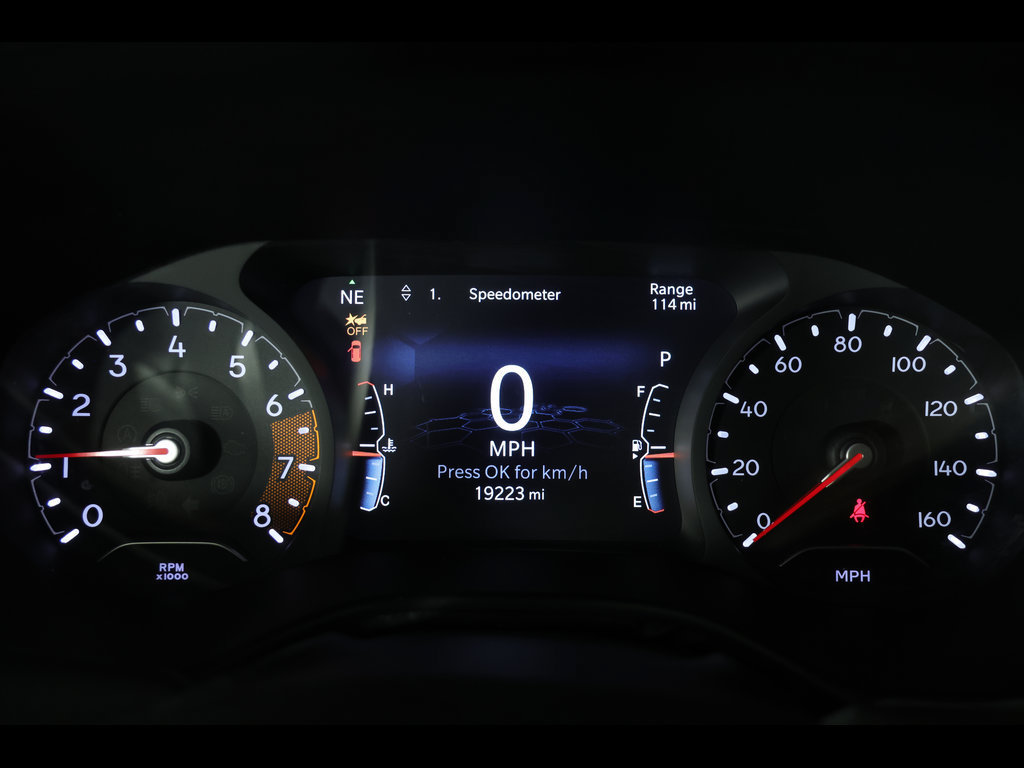 Used 2022 Jeep Compass Latitude w/ Sun and Sound Group AWD/4WD image 26