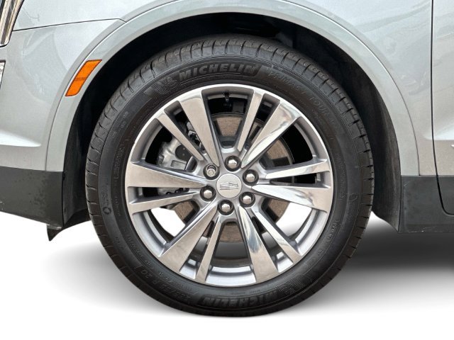 Certified 2025 Cadillac XT5 Premium Luxury w/ LPO, Floor Liner Package AWD/4WD image 10