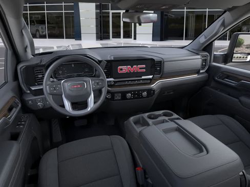 New 2026 GMC Sierra 2500 SLE image 15