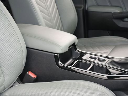 Used 2024 Kia Sorento SX Prestige w/ Sage Leather Package image 70