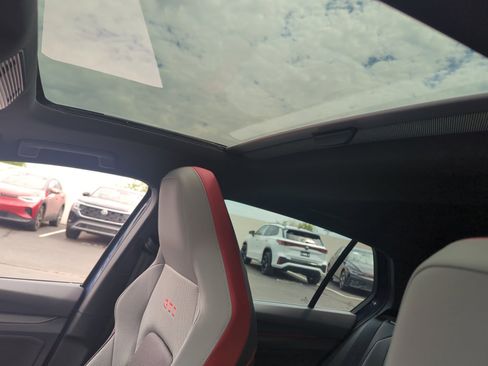 New 2025 Volkswagen GTI SE image 32