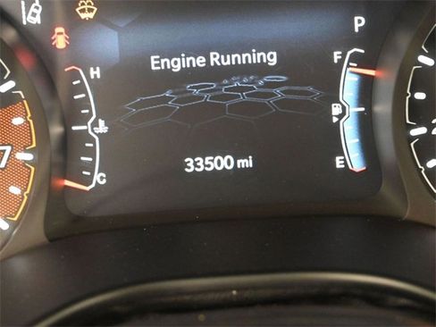 Used 2022 Jeep Compass Limited image 37