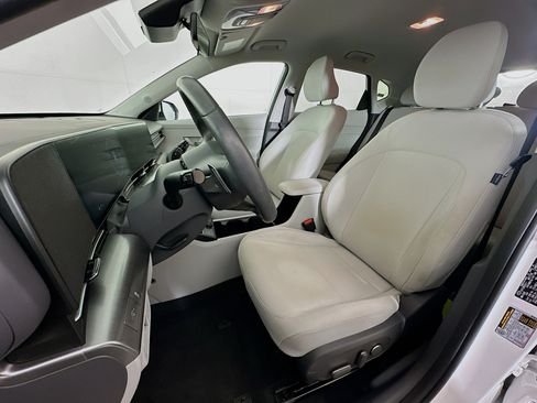Used 2024 Hyundai Kona SEL FWD image 13