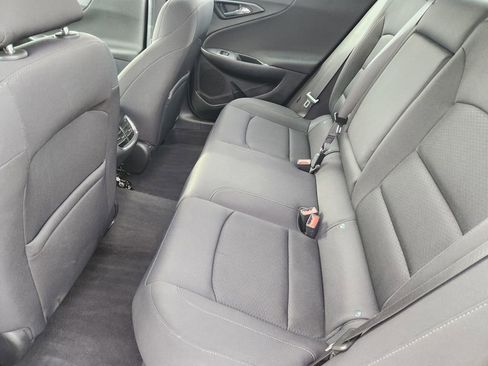 Used 2020 Chevrolet Malibu LT image 33