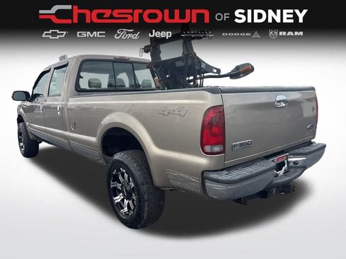 Used 2006 Ford F350 XL image 3