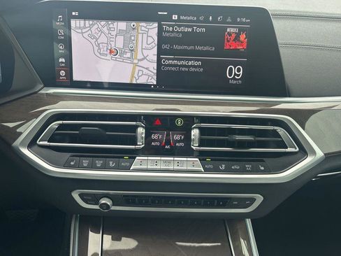 Used 2023 BMW X5 xDrive40i w/ Premium Package image 15