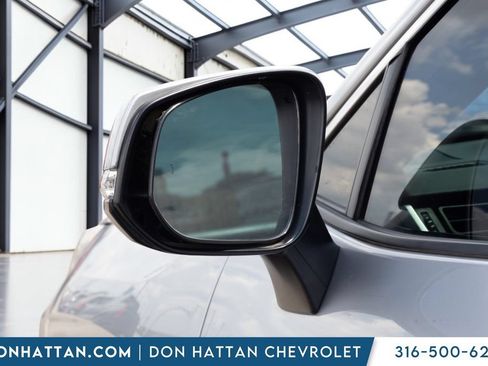Used 2021 Toyota RAV4 XLE FWD image 26