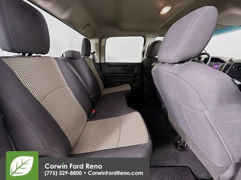 Used 2012 RAM 2500 ST w/ Chrome Appearance Group image 22