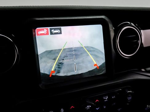 Used 2022 Jeep Wrangler Unlimited Rubicon w/ Xtreme Recon 35" Tire Package image 68