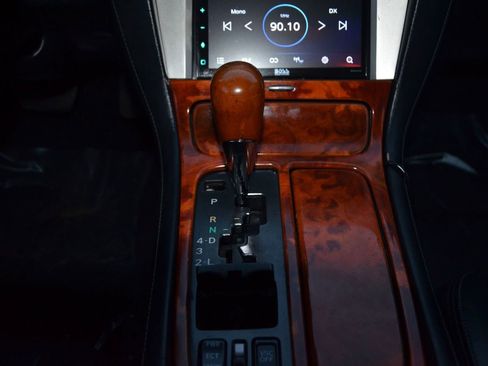 Used 2005 Lexus SC 430 Convertible w/ Preferred Accessory Pkg image 29