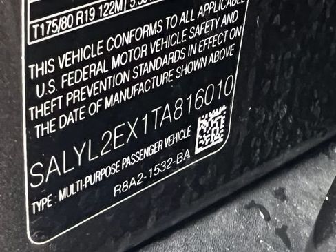 Used 2026 Land Rover Range Rover Velar Dynamic SE AWD/4WD image 42