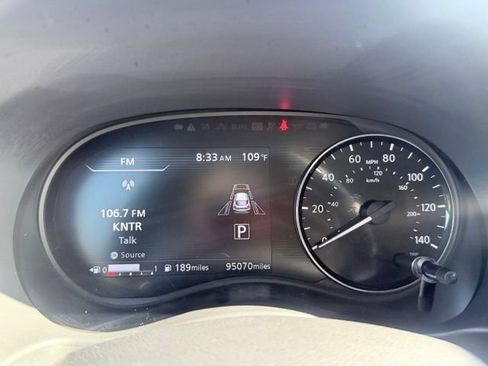 Used 2023 Nissan Kicks SR w/ SR Premium Package FWD image 12