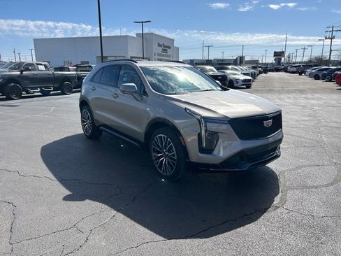 Used 2024 Cadillac XT4 Sport w/ Active Safety Package image 4