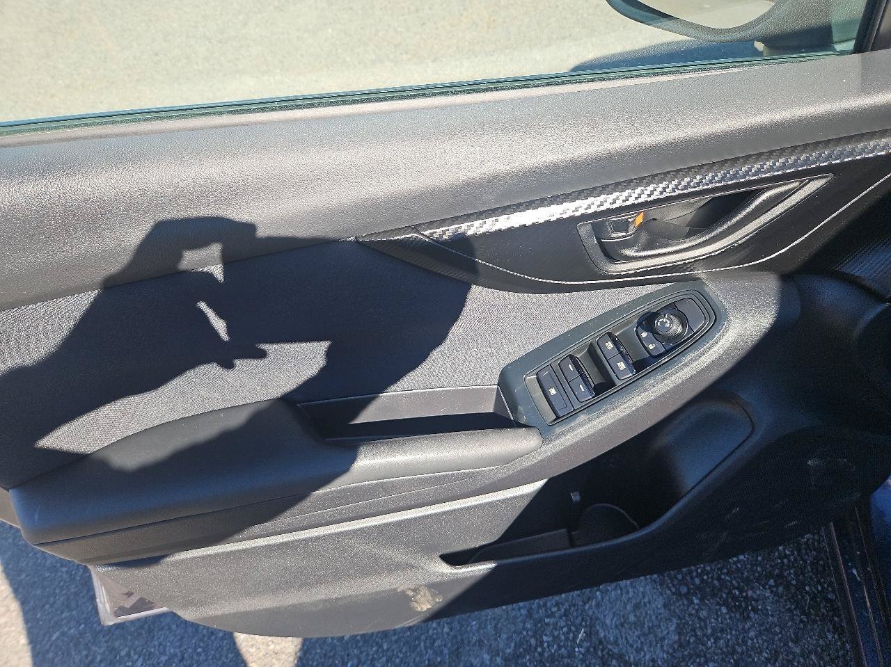 Used 2017 Subaru Impreza 2.0i AWD/4WD image 14