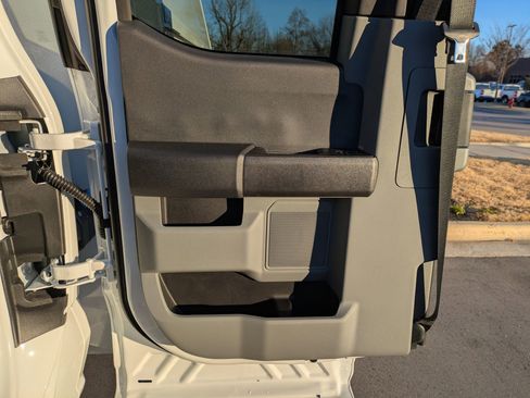 New 2026 Ford F550 4x4 Supercab Super Duty image 28