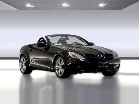 Used 2009 Mercedes-Benz SLK 350 image 7