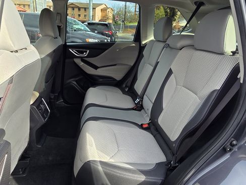 Used 2022 Subaru Forester Premium image 16