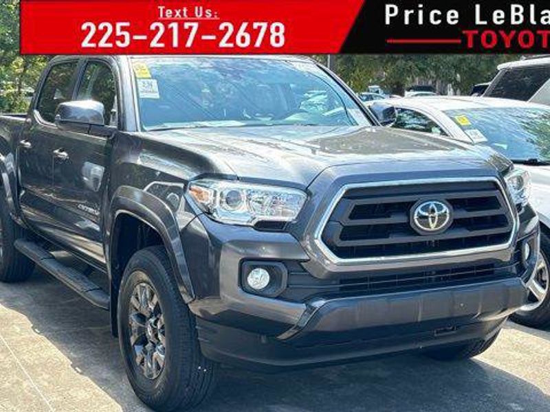 Certified 2022 Toyota Tacoma SR5 image 1