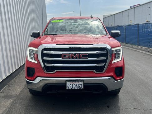 Used 2021 GMC Sierra 1500 SLE RWD image 2