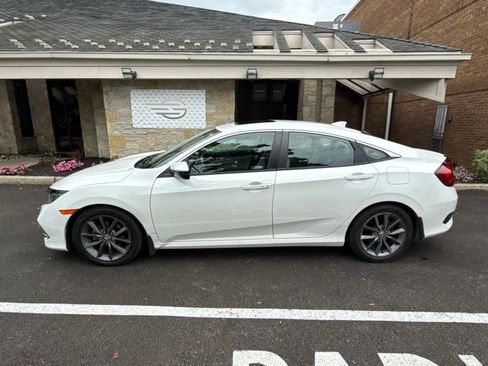 Used 2020 Honda Civic EX-L image 5