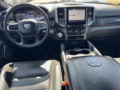 Used 2024 RAM 1500 Laramie AWD/4WD image 14