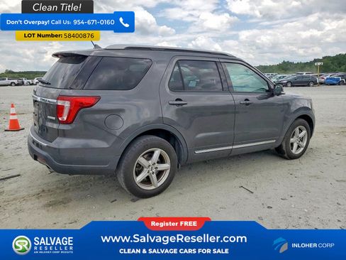 Used 2018 Ford Explorer XLT w/ Equipment Group 202A FWD image 4