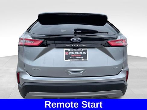 Used 2024 Ford Edge SEL w/ Convenience Package AWD/4WD image 4