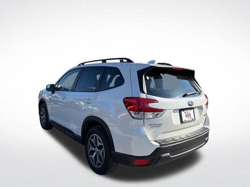 Certified 2023 Subaru Forester Premium AWD/4WD image 13