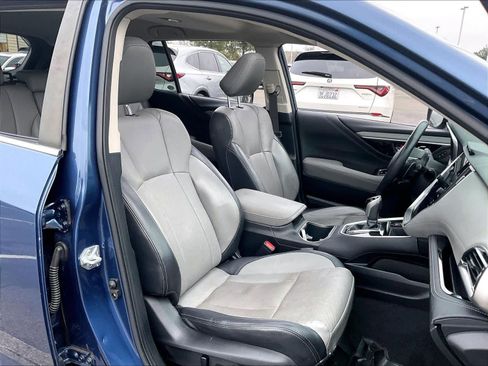 Used 2022 Subaru Outback Limited image 10