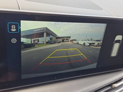 Certified 2026 Hyundai Santa Fe SEL FWD image 21