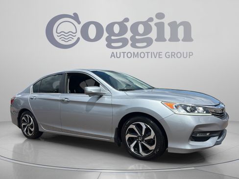 Used 2016 Honda Accord EX image 7