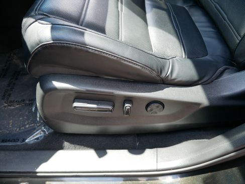 Used 2019 Honda CR-V EX-L image 20