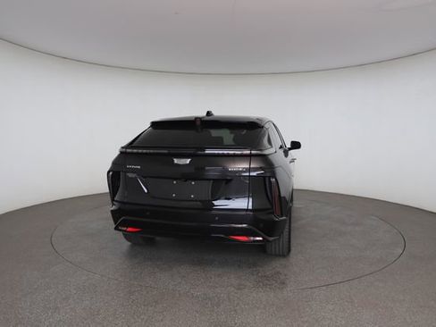 Used 2024 Cadillac Lyriq Sport w/ LPO, Floor Liner Package AWD/4WD image 16