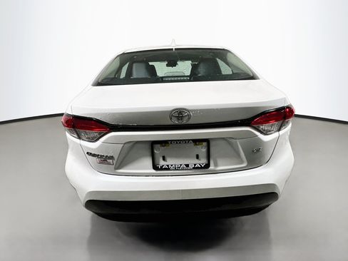 Used 2026 Toyota Corolla LE FWD image 6