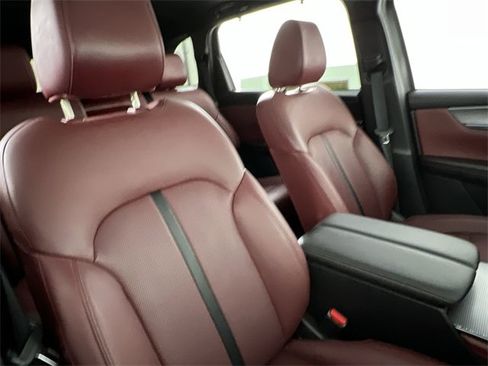 Certified 2025 MAZDA CX-70 Plug-In Hybrid w/ Premium Plus image 24