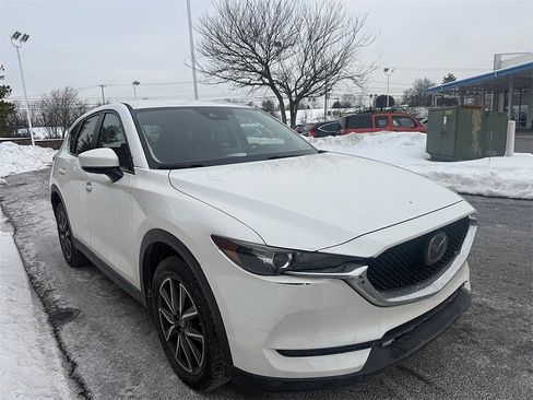 Used 2018 MAZDA CX-5 Touring image 3