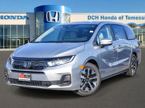 Certified 2026 Honda Odyssey EX-L image 1