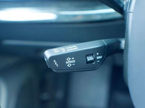 Used 2020 Audi Q8 Prestige image 23