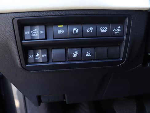 Used 2024 Toyota Tundra Capstone image 24