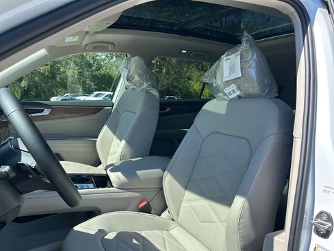 New 2026 Volkswagen Atlas SE FWD image 15