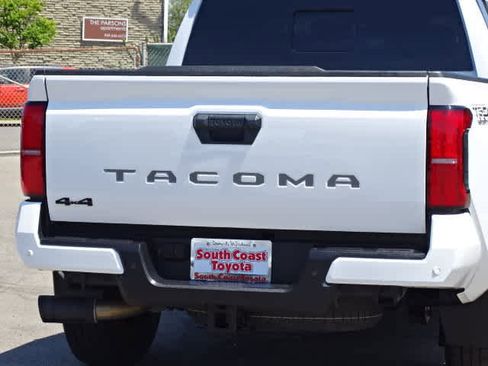 Certified 2024 Toyota Tacoma TRD Sport w/ TRD Sport Upgrade Package AWD/4WD image 14