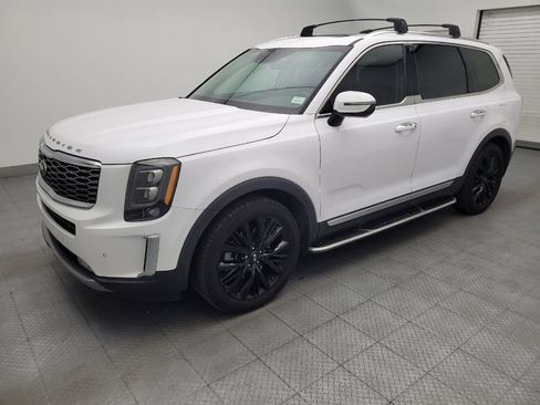 Used 2021 Kia Telluride SX w/ Towing Package FWD image 2